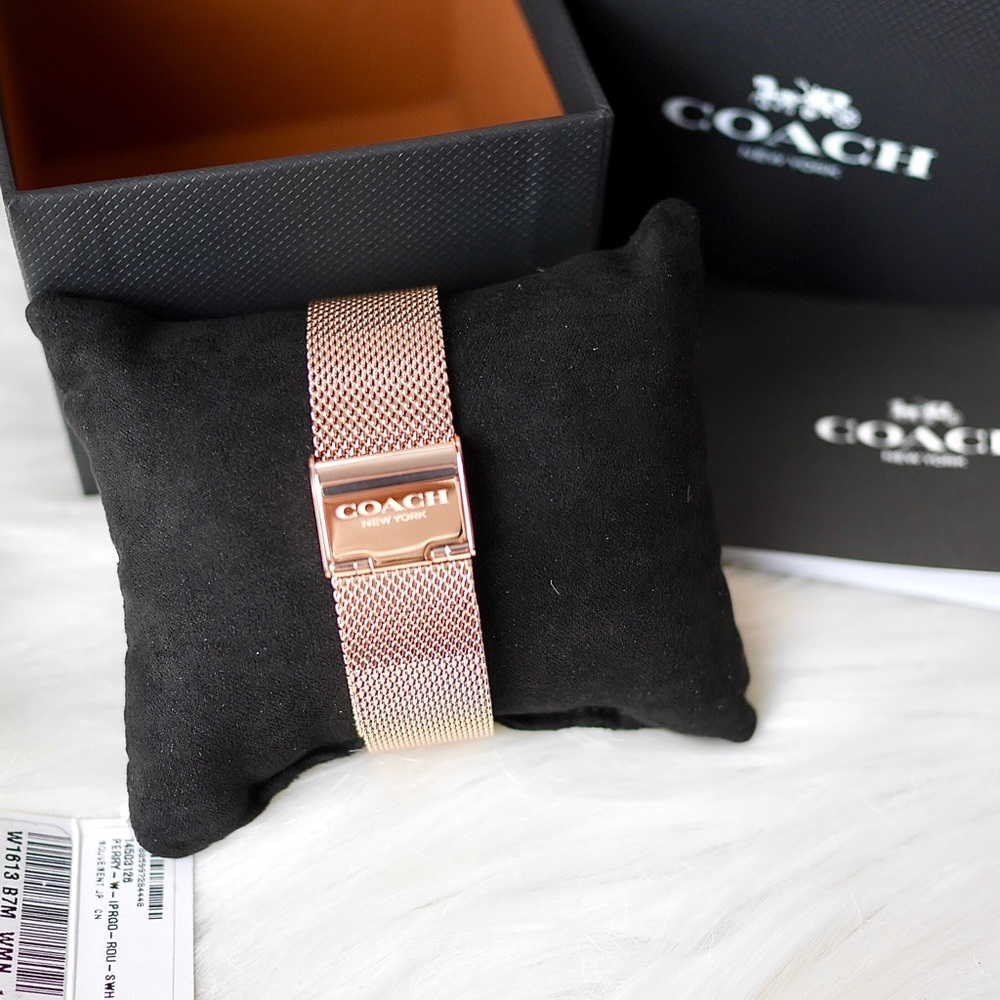 🍒COACH Perry Watch in Rose Gold - Picture 7 of 7